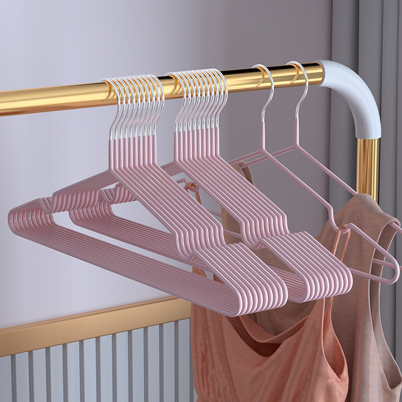10個入り、家庭用ハンガー。滑り止め加工、肩への圧迫を軽減、 - Home Essentials Bathroom Storage のレビューと価格